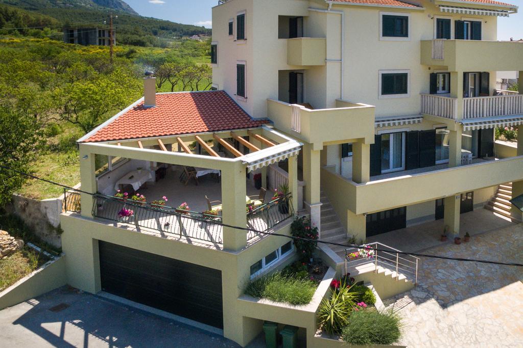 Apartments Leon Podstrana Exterior foto